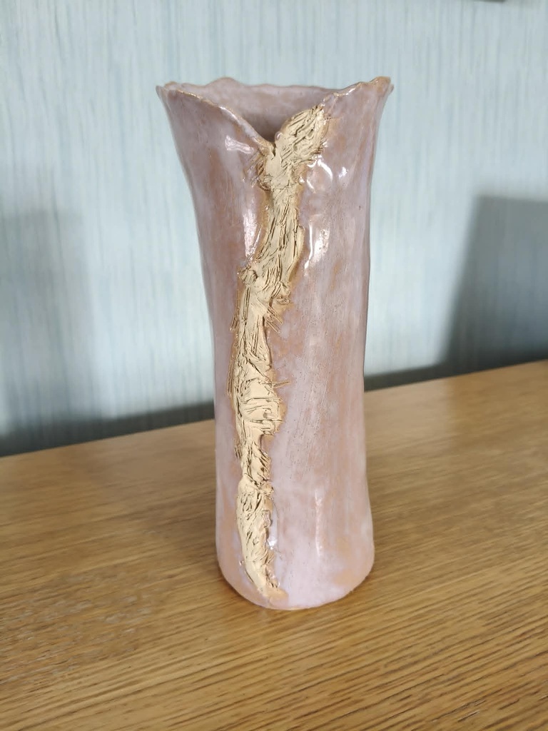 Hoge vaas (gekruld) roze