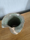 Vaas of bloempot in keramiek, groene glazuur