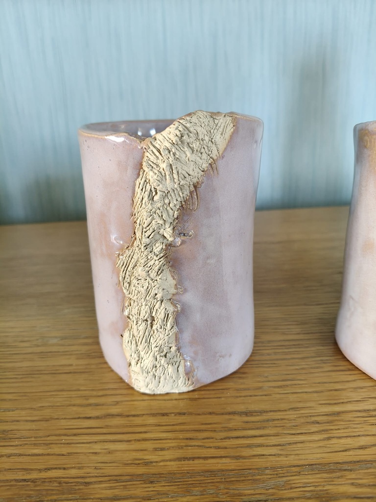 Bloempot roze keramiek