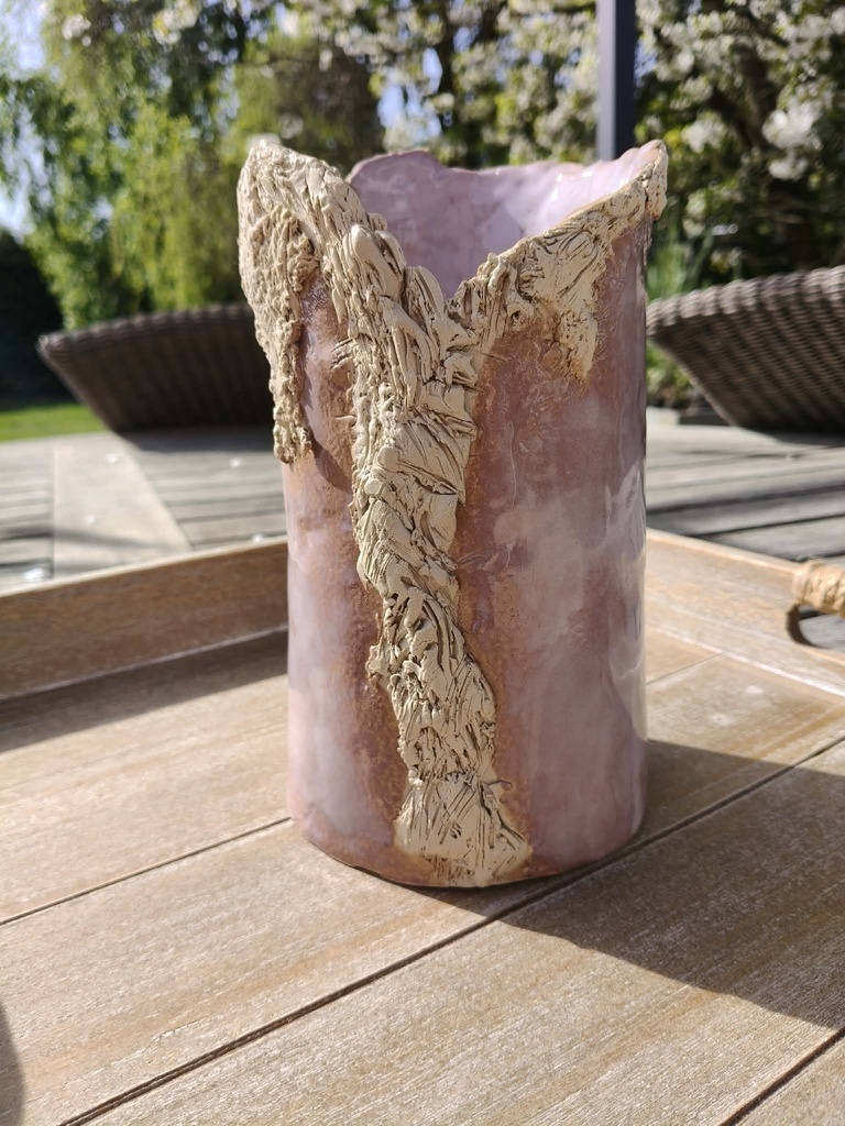 Keramieken vaas (roze)