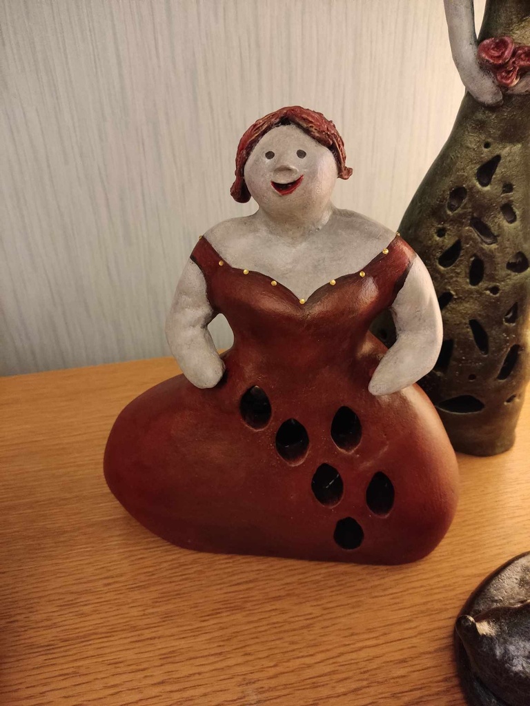Mollige dame, rood 